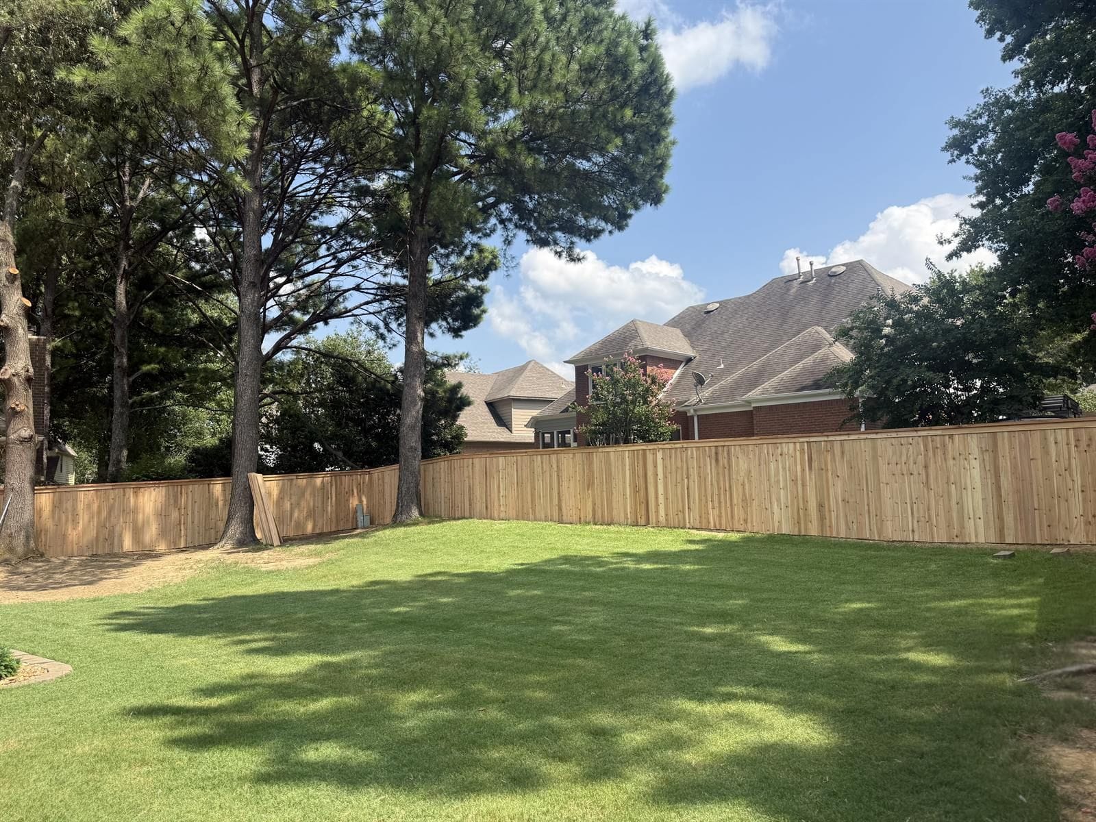 Cedar privacy fence built by Marlin Services LLC in the Memphis area